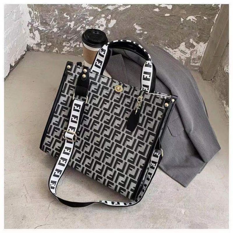 tas Tote bag fendi
