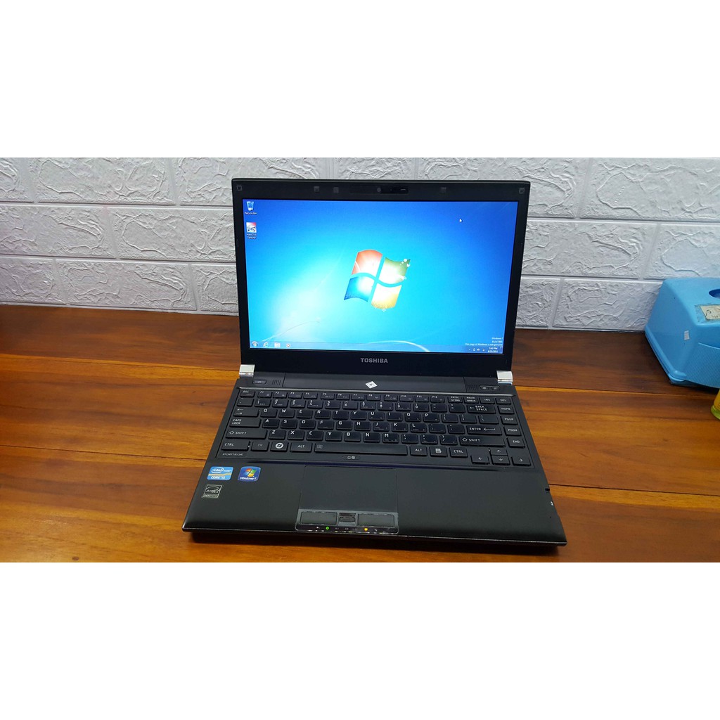 Toshiba Portage R830 Core i5 Sandy RAM 4 GB | Mulus NO Minus