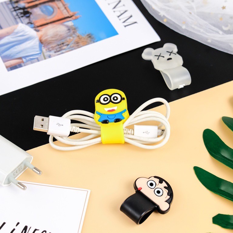 Klip Kabel Cord Holder 3D Penjepit Kabel Kancing Penggulung Clip Cable