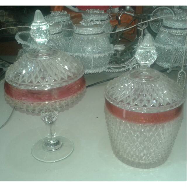 Toples kristal antik