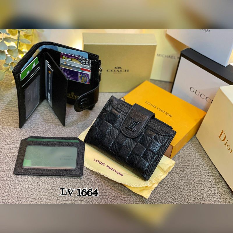 Dompet Pendek Wanita kartu Kancing Kode 166 No box