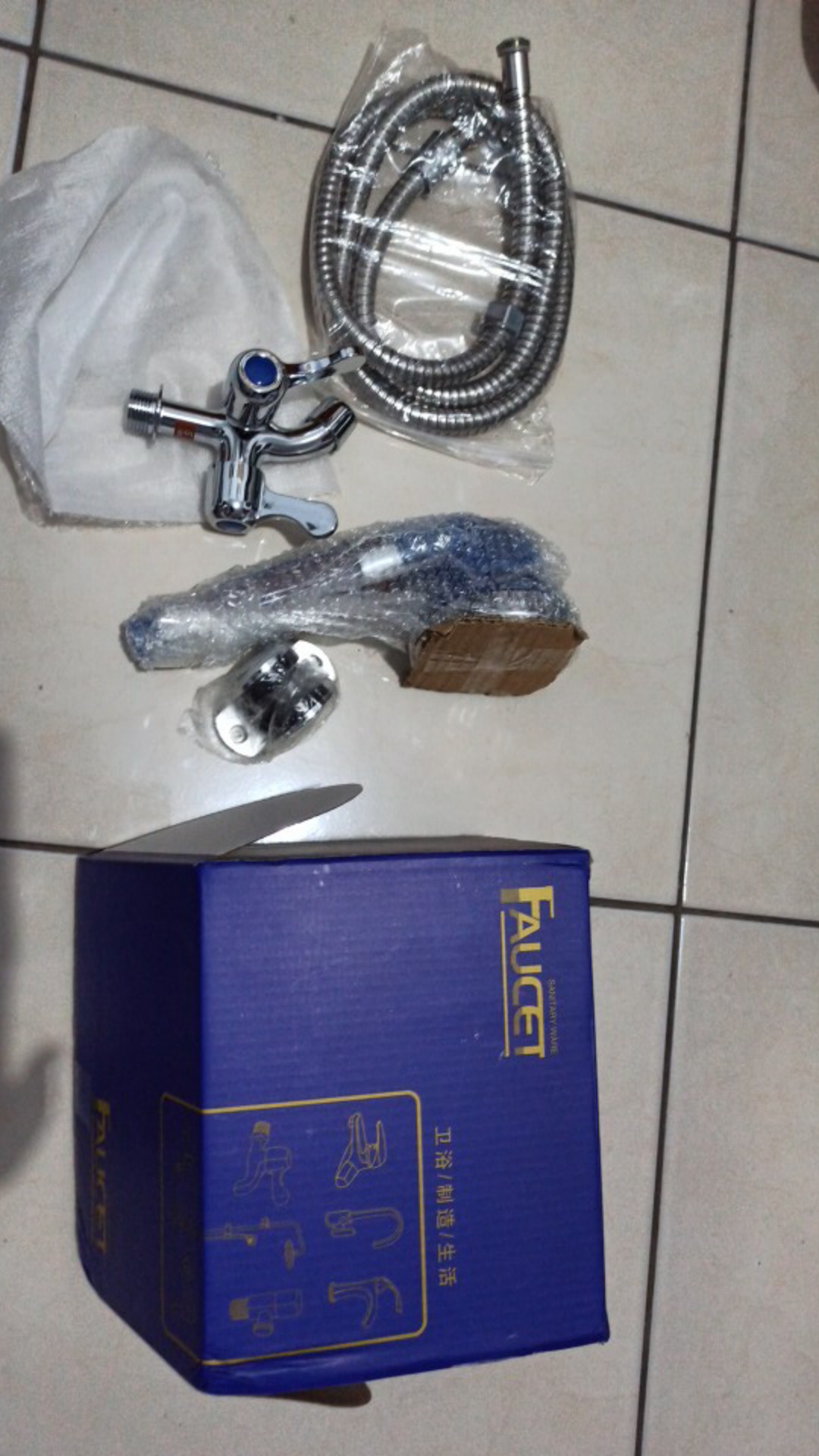 Murah Kran Shower Ion Healthy Spa Kamar Mandi Paket C ( Kran Cabang Engkol + 1 Set Hand Shower Ion )