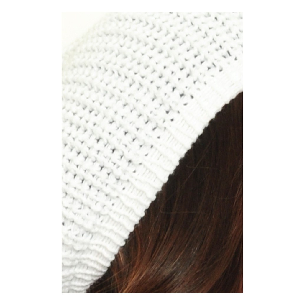 DeltaOK Topi Kupluk Rajut Offwhite Beanie Hat Okechuku