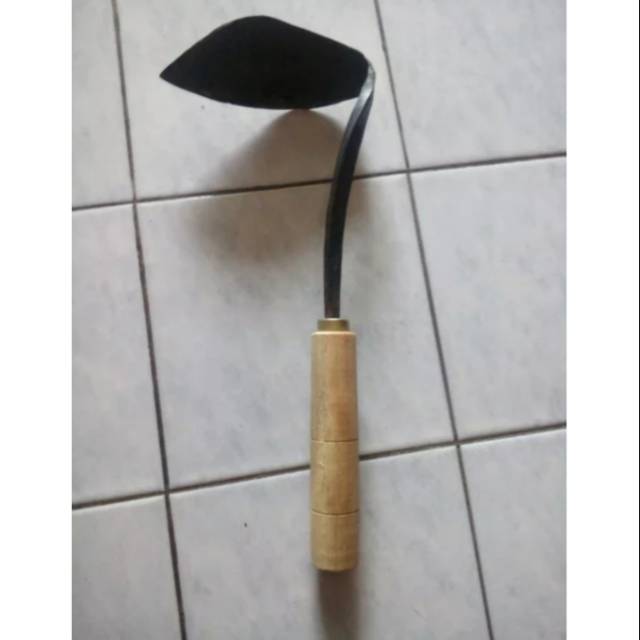 Pacul cangkul kecil miring / gathul