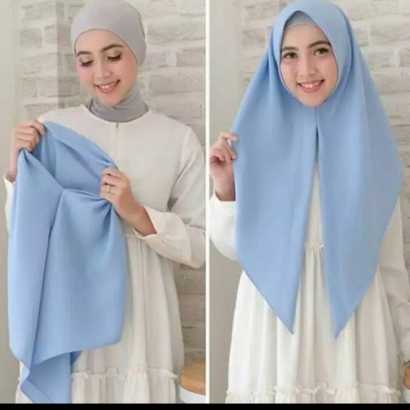 Kerudung Hijab Jilbab Segitiga Instan Satu Layer Kepala Dilipat  Bikin Tegak Tidak Letoy Ukuran 130x130 cm Bahan Diamond Crepe