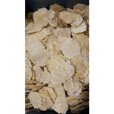 

Kerupuk Emping Asli Traditional bukan buatan pabrik / Kerupuk Emping Mentah