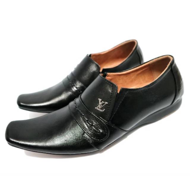 SEPATU FORMAL PRIA KULIT ASLI LV 323 TERLARIS