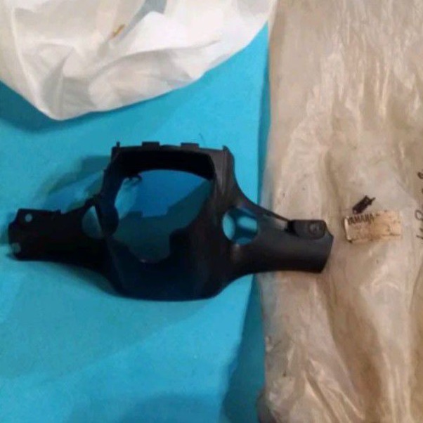 batok bawah yamaha V80 original nos japan