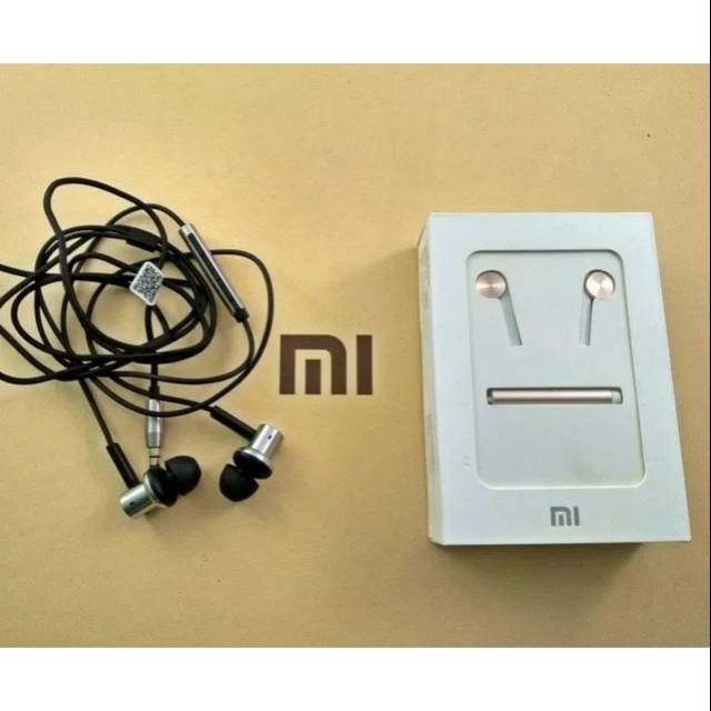 HEADSET HANDSFRE EARPHONE XIAOMI PISTON 4 HYBRID ORIGINAL EARPHONES