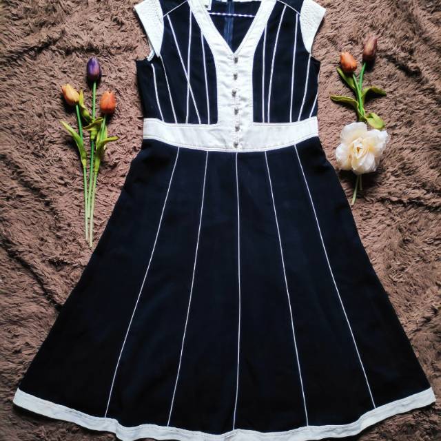 Preloved office look dress