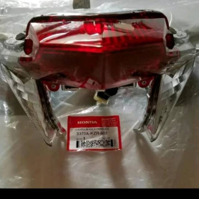 Lampu belakang Vario 125 stoplamp Vario 125 original 3370AKZR602