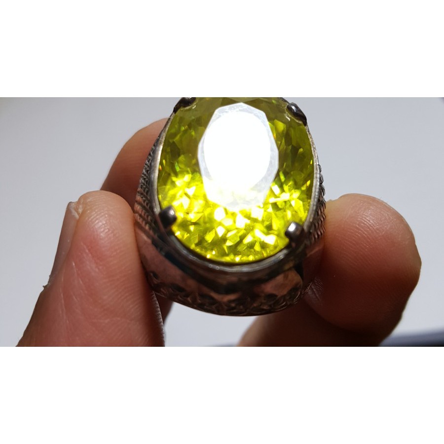 Cincin Pria Batu Permata warna Kuning 19
