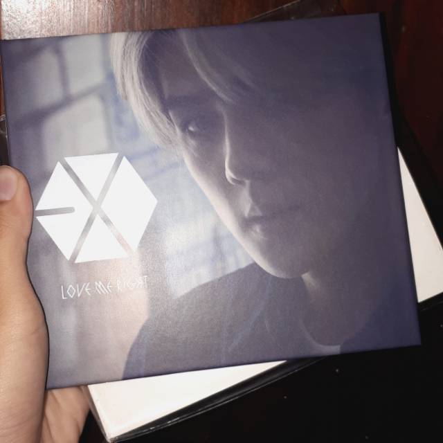 EXO - LOVE ME RIGHT "SEHUN Versi" JAPAN ALBUM UNSEALED XIUMIN PC wts album exo murah photocard sehun