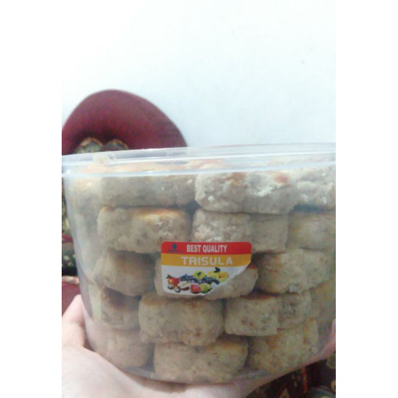 

Kue kacang Premium