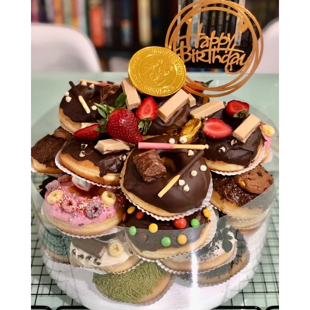 

donat ulang tahun birthday cake donuts