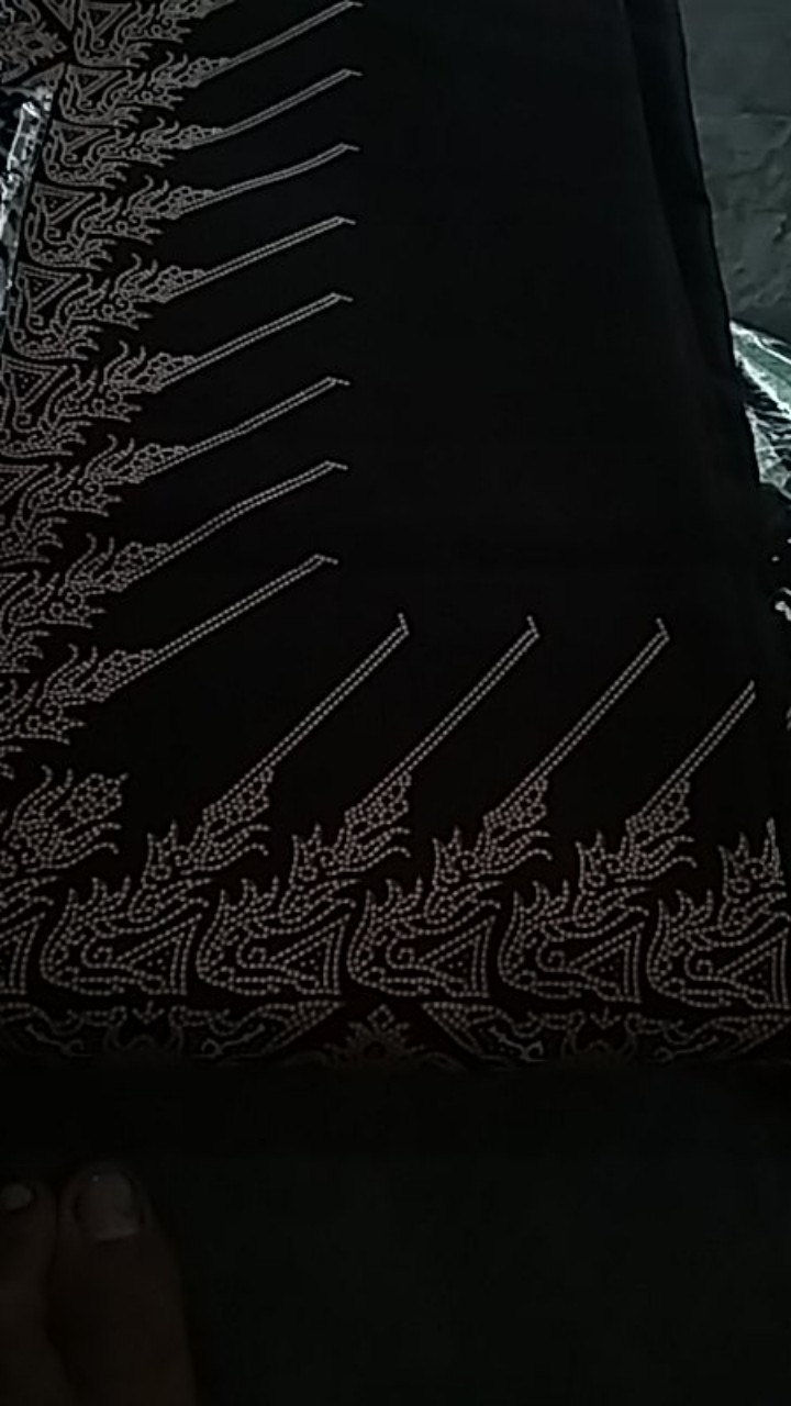 Kemeja Batik Pria Lengan Pendek  Bswart  Hrb026