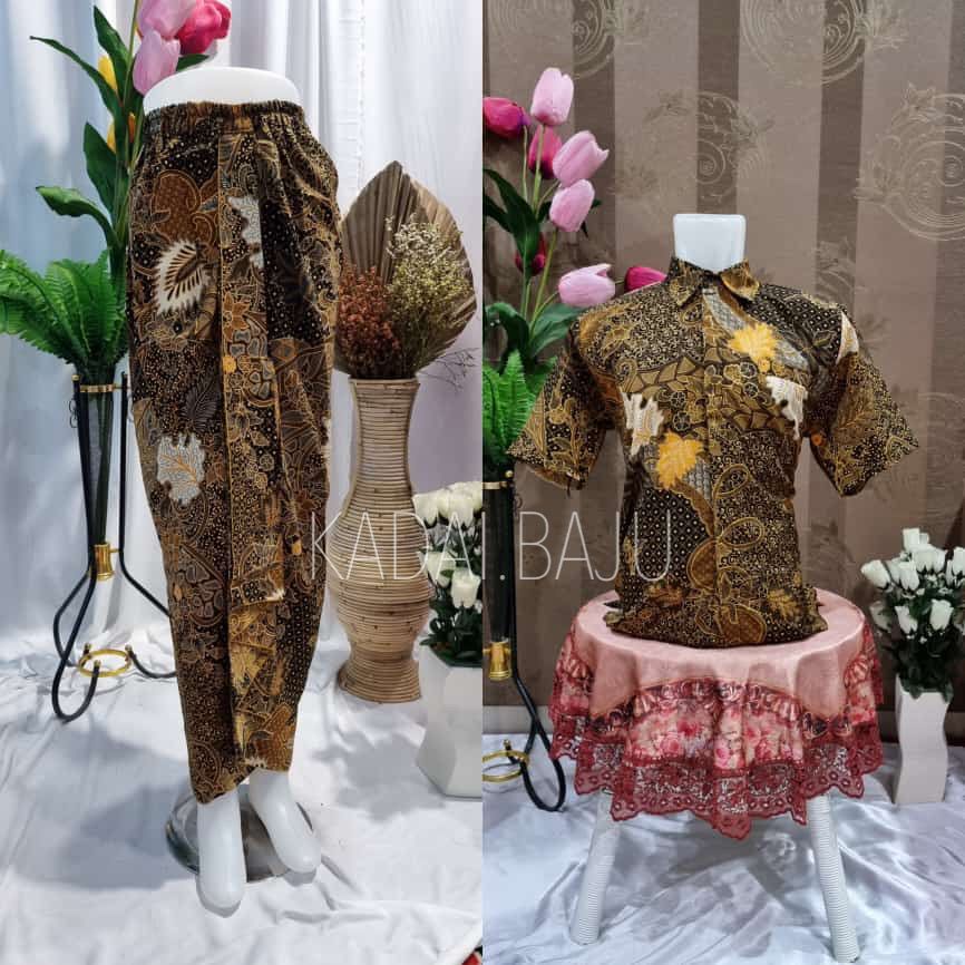 Kadai.baju / Batik couple kemeja pendek / Rok lilit / Couple wisuda dan pernikahan / Kebaya couple