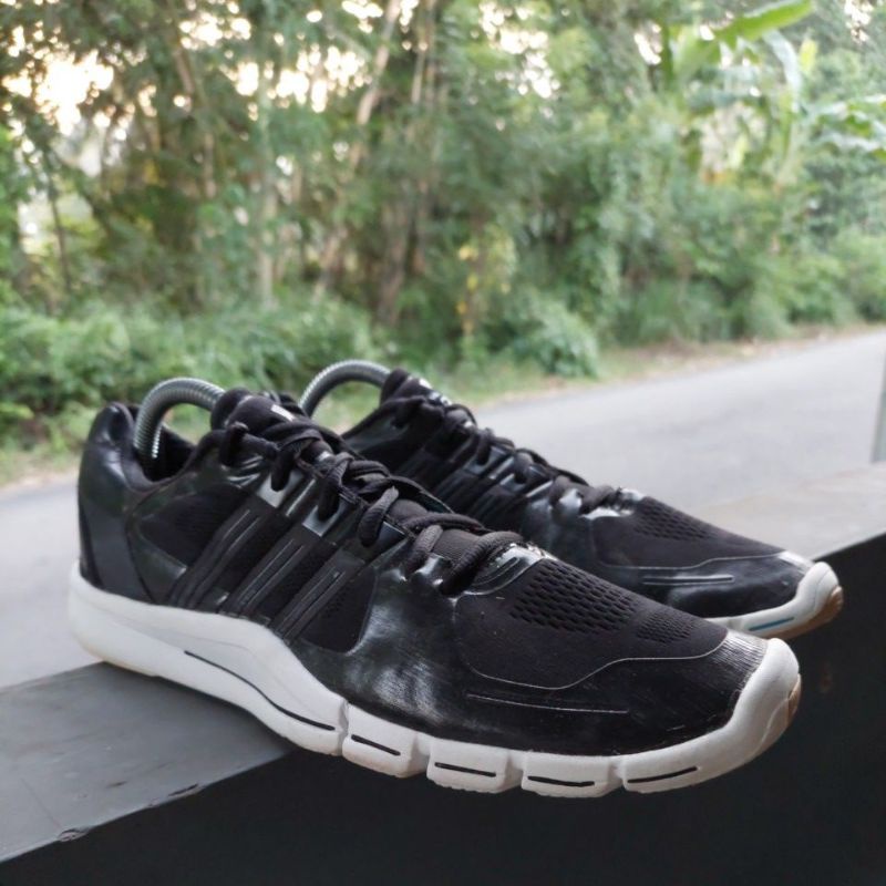 Sepatu Training Adidas Adipure TR 360 Second