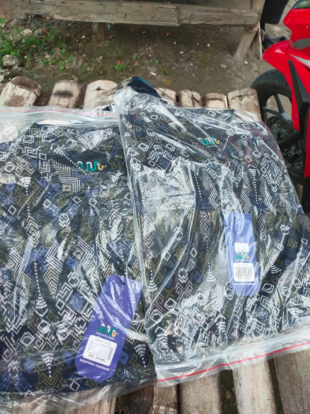 Batik Pria Lengan Panjang Kemeja Batik Slimfit Casual Formal