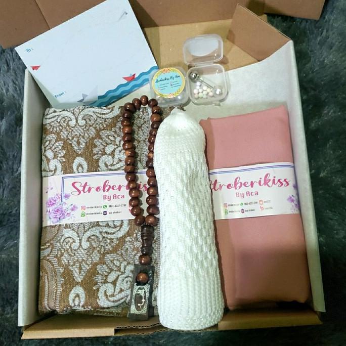 

PARSEL RAMADAN SAJADAH HIJAB