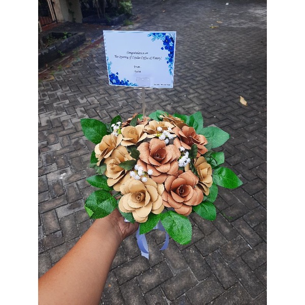 

kerajang bunga kertas preium - ove florist