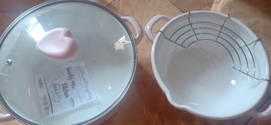 Panci Enamel Cantik Dutch Oven 24 Cm Chefina Kedawung Pi04g24