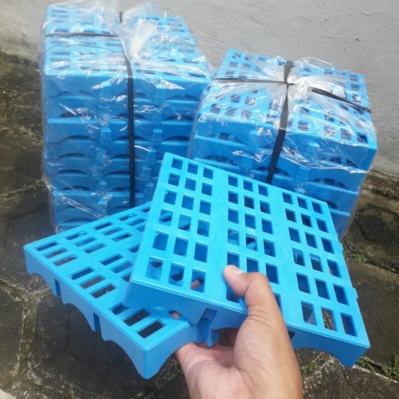 Tatakan Chamber Media Filter Kolam Ikan Palet Plastik Alas Barang / Alas Kandang Kelinci 20cm x 20cm