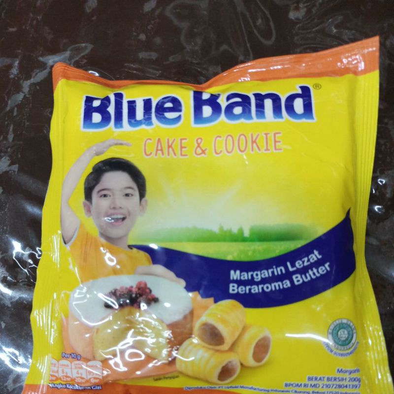 

BLUE BAND CAKE AND COOKIES ( 1 BUNGKUS ) @ 200 GRAM