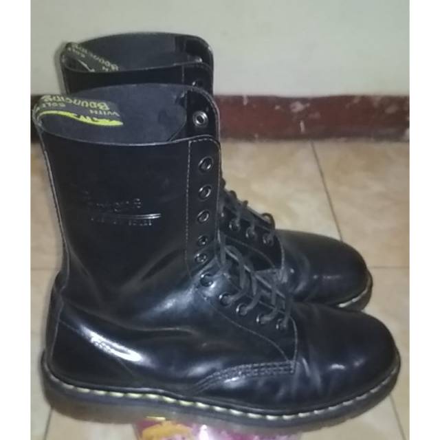 Boot Dr Martens 1490
