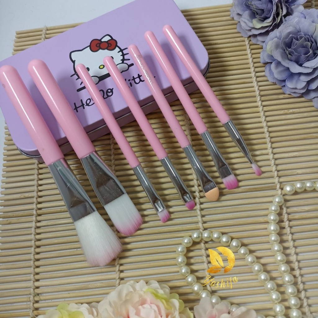 Kuas Make Up 7 in 1 Hello Kitty / Make Up Brush / Set Kuas Make Up