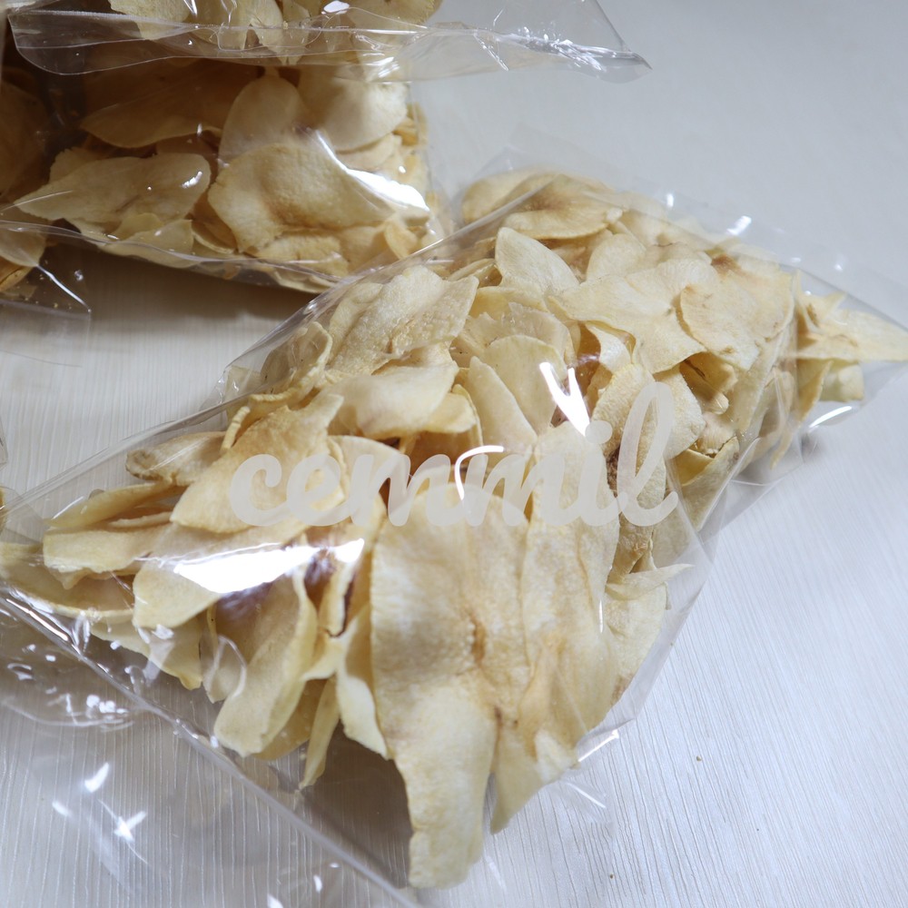 

KERIPIK SINGKONG GADUNG 250 gr / Aneka snack / camilan / jajan kiloan