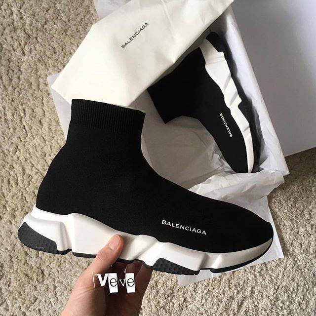 balenciaga speed trainer black pink