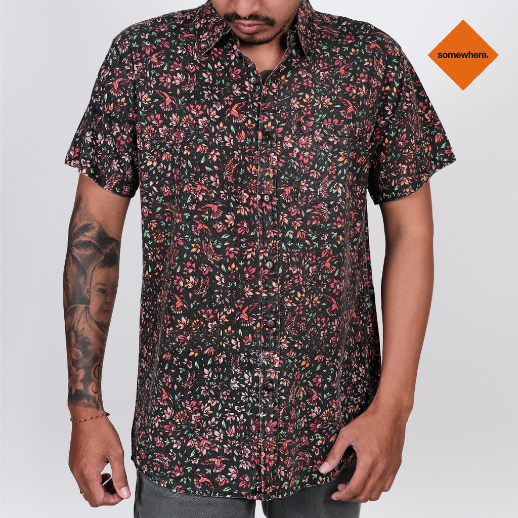 Somewhere kemeja Pria Button Up Bird Blk Wash Bird Red