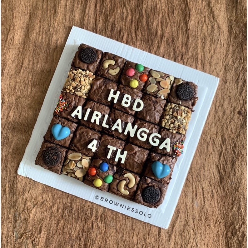 

(INSTAN ONLY)Fudgy Brownies Sekat Ulang Tahun Brownies Oven Brownies Solo