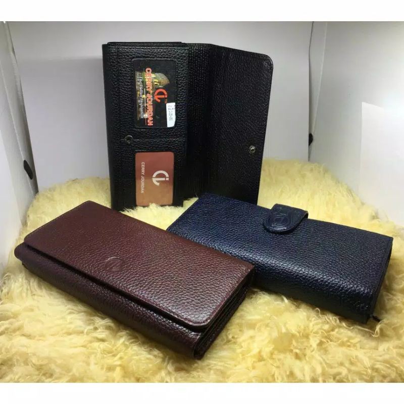 Dompet wanita lipat 3 kancing belakang cerry jourdan