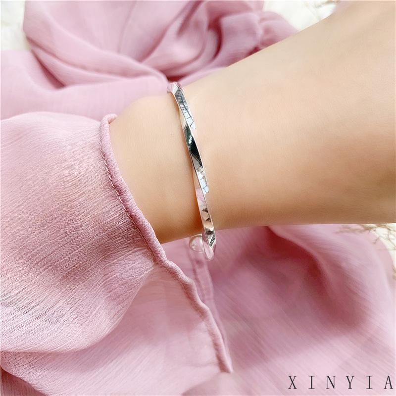 Gelang Titanium Wanita Anti Karat Adjustable Tahan Lama Untuk Wanita/Anak