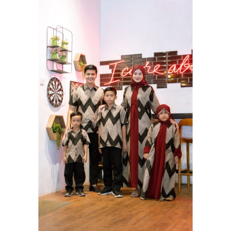 BATIK COUPLE KELUARGA SARIMBIT FAMILY BATIK KELUARGA GAMIS CARDY ZIGZAG