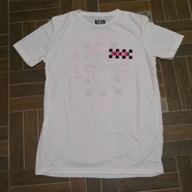 Noin Brand Tshirt white south based