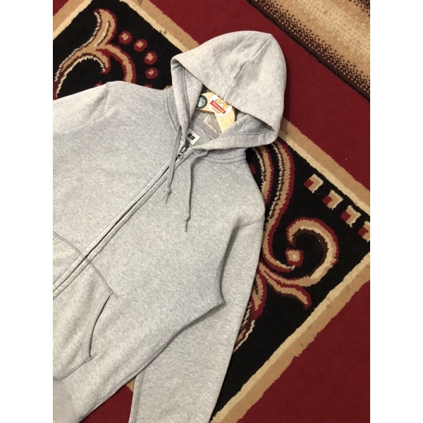 zh hoodie uniqlo