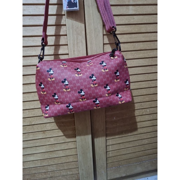 tas selempang gucci mickey merah red  import keren