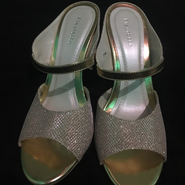 Preloved Heels Fleurette Pesta