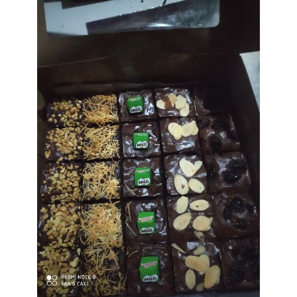 

brownies sekat panggang ukuran 20x20cm