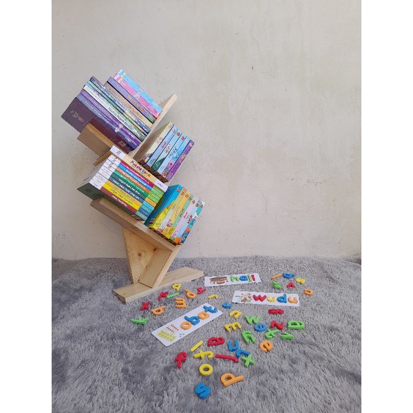 RAK BUKU KAYU JATI BELANDA