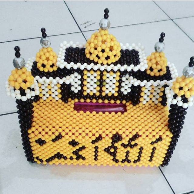 Kotak tisu mesjid manik akrilik mote