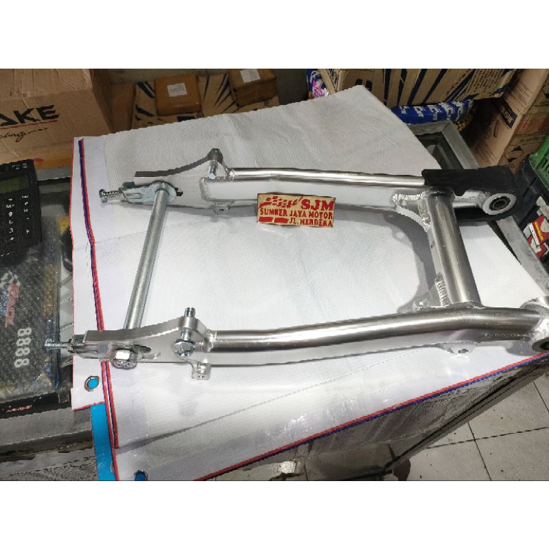 Swing Arm CB Model KAZE sasis Swing Arm Drake KAZE untuk CB GL Herex