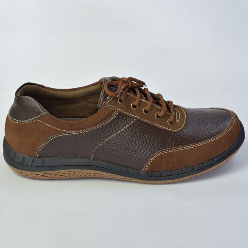 Sepatu Casual Pria Kulit Asli /Sepatu Sport Pria Kulit Asli