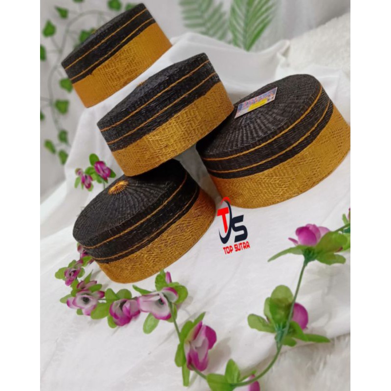 Songkok recca' / songkok  bugis / pamiring / songkok bone