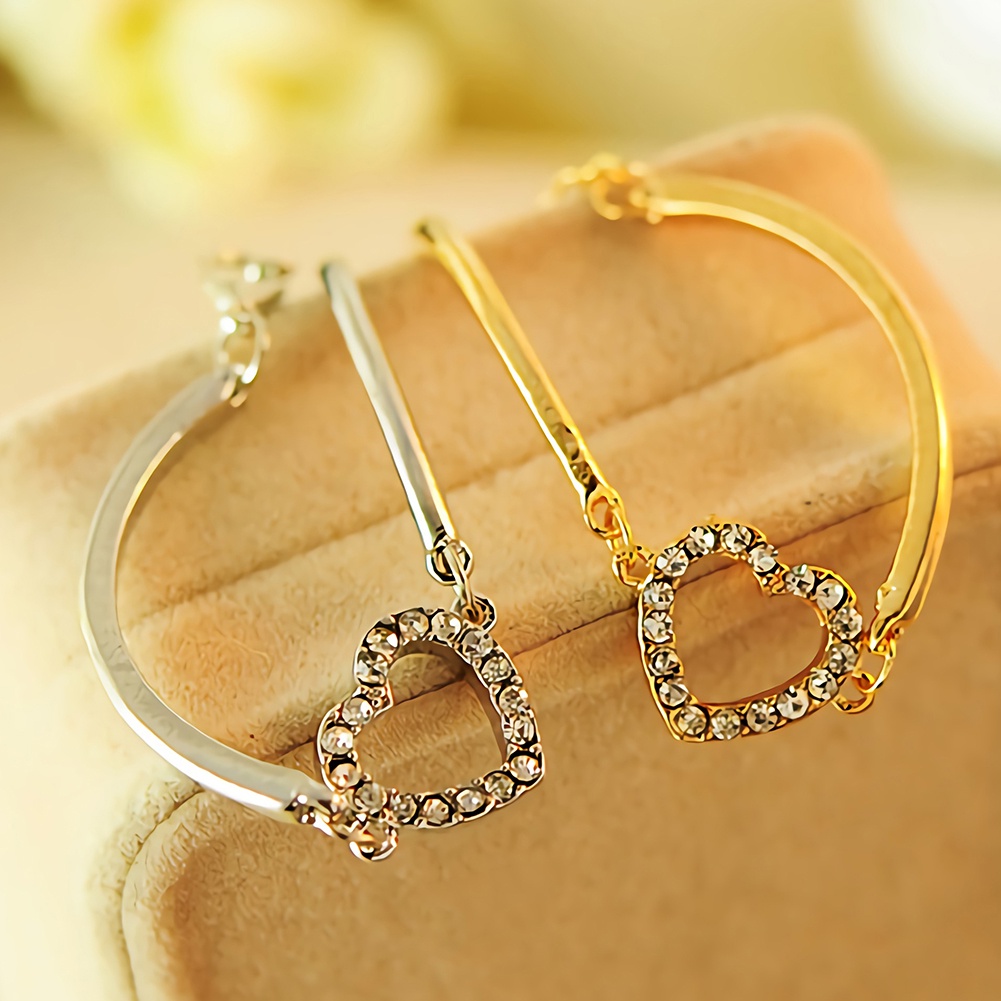 Hu Hu Hu Hu Hu Alat Bantu Pasang Kacamata♡ Gelang Rantai Desain Hati Hollow Hias Berlian Imitasi Untuk Wanita