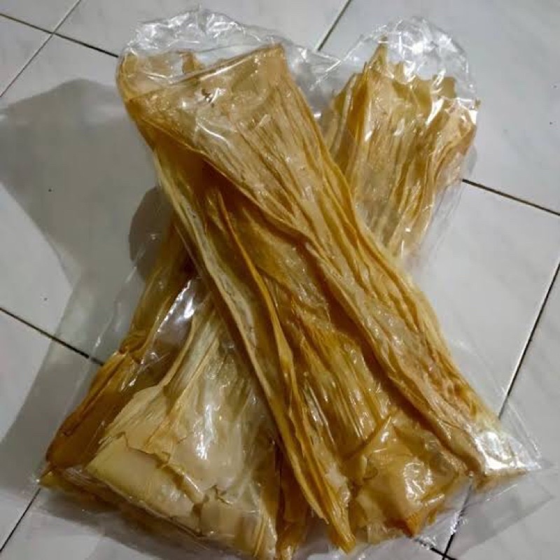 

Kembang Tahu Kering 1 Bungkus