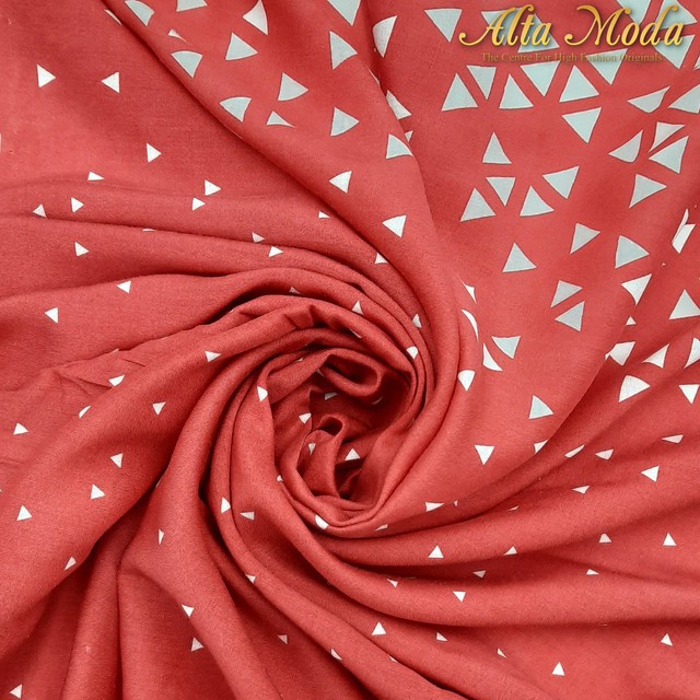 

Alta Moda Viscose Rayon Motif Printed Triangle - Merah (1M)